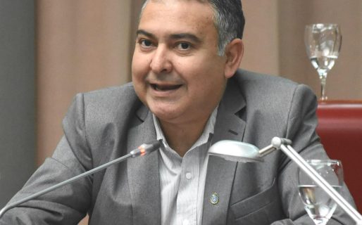 Pagliaroni: «Arcioni tiene más ministros que el radicalismo en el actual Gobierno»