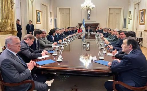 Milei propuso a los gobernadores revertir la reforma de Ganancias y pidió apoyo para los proyectos que enviará al Congreso