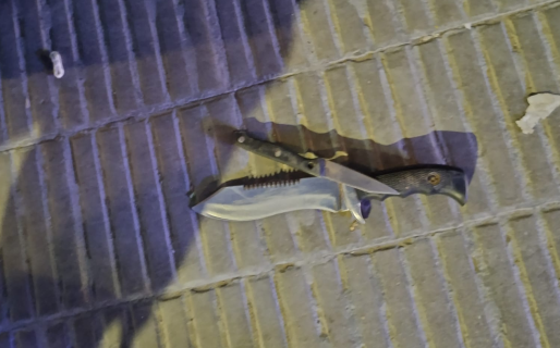 Un hombre amenazaba a los transeúntes con un cuchillo