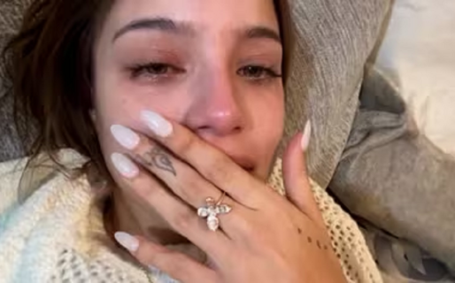 Emilia se emocionó tras agotar 100.000 entradas en 10 horas: “Soy una chica del interior a la cual subestimaron mucho”