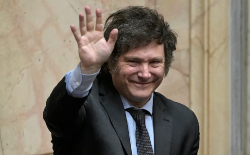 Empieza la era Milei: asunción, discurso en Congreso frente a la gente y jura de ministros