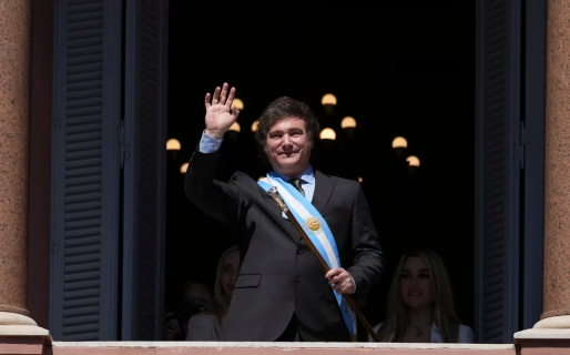 Comienzan las auditorías en el Estado y detectan ingresos irregulares de hasta 3000 personas por ministerio