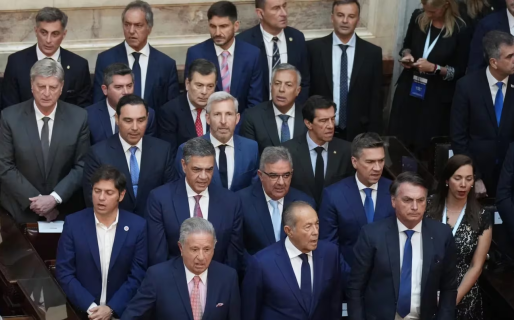 Obra pública, deuda y la compensación por Ganancias: los temas urgentes que le llevan los gobernadores a Milei