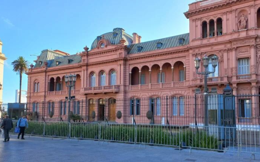 Reforzaron la seguridad de Casa Rosada con vallas en la previa de la marcha piquetera