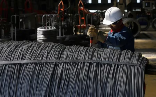 Qué pasará con el salario y el empleo en 2024 tras los cambios que propone el Gobierno