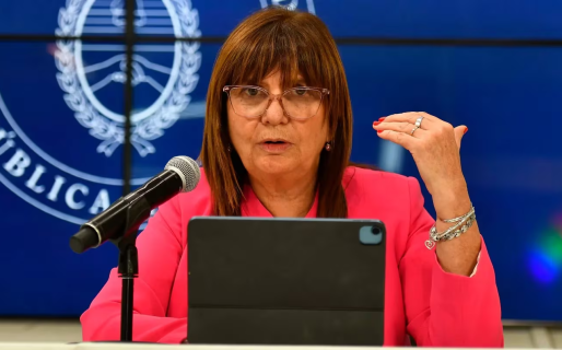 Patricia Bullrich criticó a la CGT y dijo que con los paros y manifestaciones quieren “voltear al gobierno”