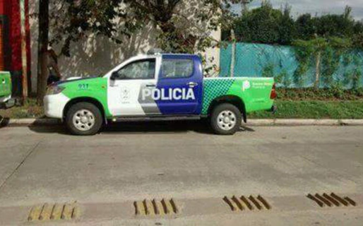 Una mujer apuñaló y mató a su madre de 78 años con una cuchilla de cocina