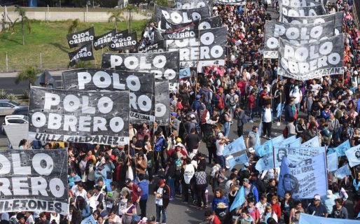 La primera marcha contra Javier Milei: «El 20 de diciembre haremos un paro de advertencia»