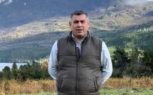 Asumió Salamín en El Hoyo