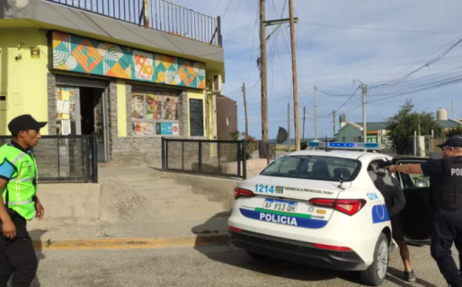 Intentó robar tres botellas de Fernet y terminó detenido