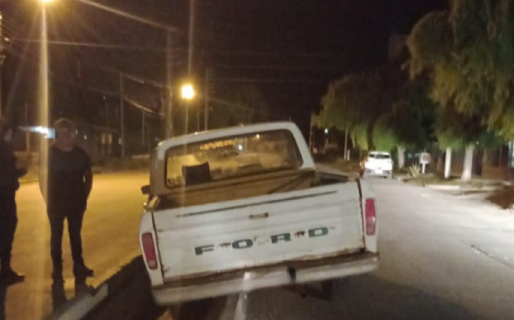 Conducía en estado de ebriedad y terminó en un canal evacuador