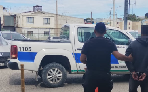 Intentó robar carne de un supermercado y terminó preso