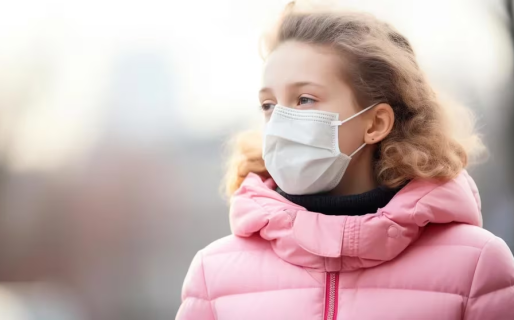 Suba de casos de COVID: cuándo es recomendable volver a usar barbijo, según los expertos