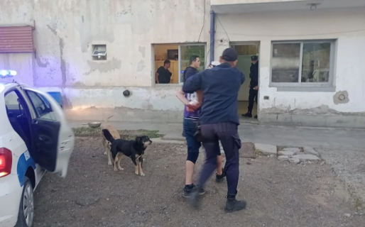 Un hombre quedó detenido por agredir a su pareja