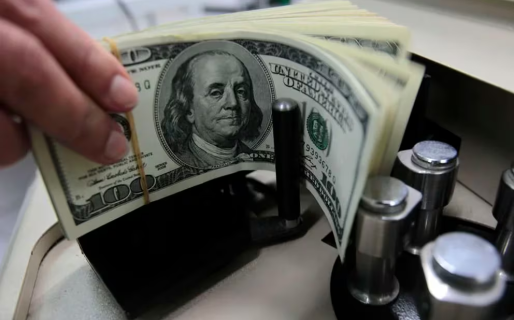 En medio de la suba de 47% del dólar, Milei busca respaldo político para su plan de reformas y déficit cero