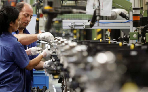 Fortísima recesión: la actividad industrial pyme se desplomó casi 27% anual en diciembre