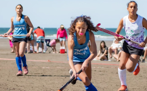 XVI Edición del Torneo Playas: Se vive una jornada a todo hockey en Rada Tilly