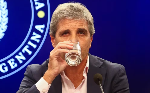 Con la salida de Ferraro, Luis Caputo gana poder y se prepara para anexar completo el Ministerio de Infraestructura