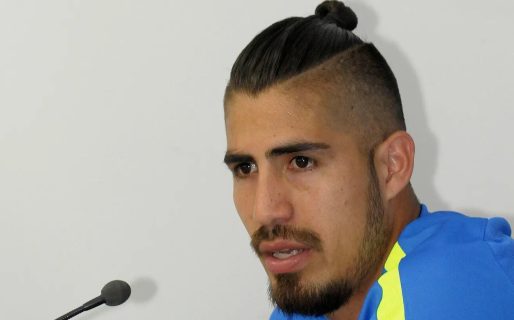 Ordenaron detener al futbolista Junior Benítez en la causa por violencia de género