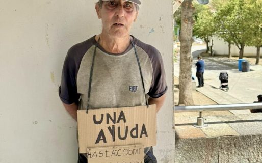 Un jubilado pide ayuda a la comunidad en el Hospital Regional