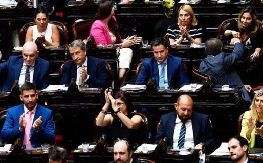 La Ley Ómnibus vuelve a comisión por un desacuerdo entre el oficialismo y la oposición