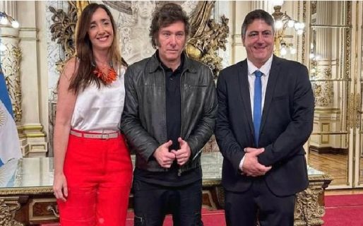 La pelea de Milei con los gobernadores alienta al kirchnerismo a buscar los votos para rechazar el DNU en el Senado