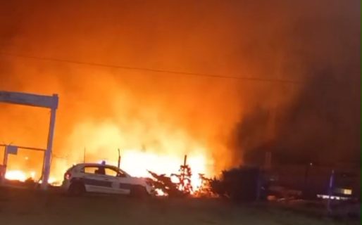 Gran incendio en cercanías de la Ciudad Judicial