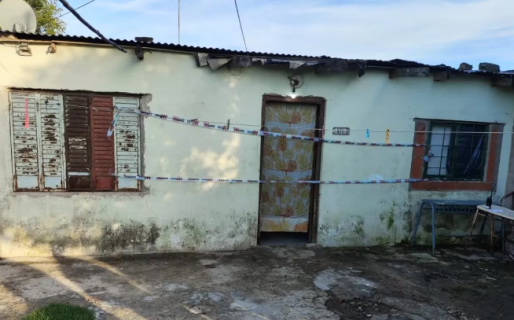 Un hombre rompió la perimetral, asesinó de una puñalada a su ex y luego quiso matarse delante de su hija