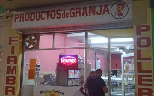 Empleado de un comercio es sorprendido intentando robar un pollo