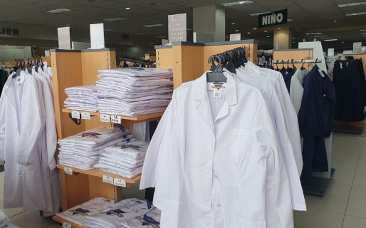 Vuelta a clases por las nubes: “Los uniformes aumentaron un 50%, la gente busca precios”