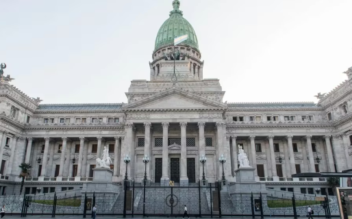 Proyecto de ley: el Gobierno propone eliminar los documentos no binarios y los cupos trans