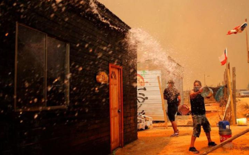Por qué los incendios en Chile que dejan más de 100 muertos fueron tan destructivos