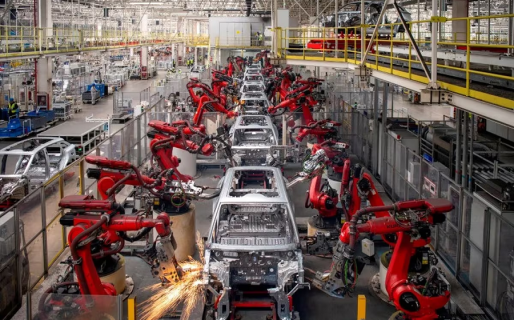 Caída y recuperación en “V”: pronostican que la economía tocará piso antes de mayo y crecerá a partir de octubre