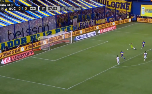 La insólita decisión de Merentiel que le valió un gol pero la reprobación de hinchas en las redes