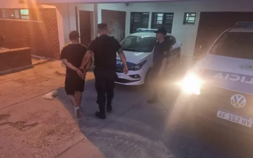 Intentó robarse un pack de cervezas pero fue detenido