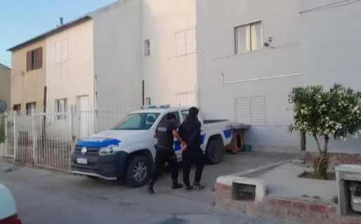 Un hombre fue detenido por robar carne de un supermercado