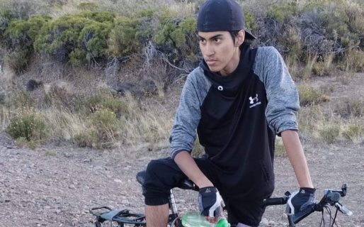 Buscan intensamente a un joven que viajaba por el país en bicicleta