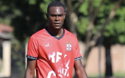 Un futbolista colombiano murió después de desplomarse en medio de un entrenamiento