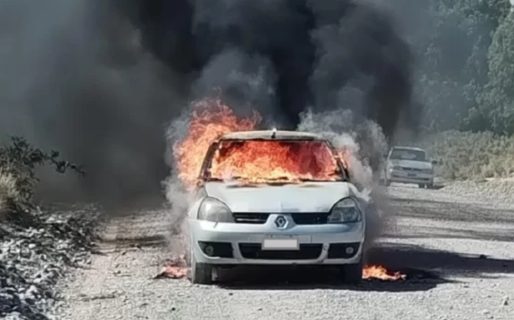 Se incendió un vehículo en la Ruta 25