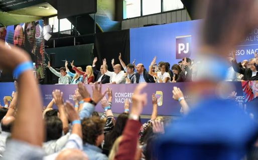 El congreso del PJ consumó el desplazamiento de Alberto Fernández y armó una conducción colegiada
