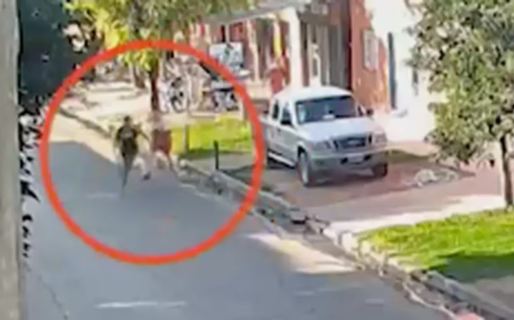 Un carnicero reconoció al hombre que lo había estafado por $80.000, lo corrió y lo golpeó junto a los vecinos