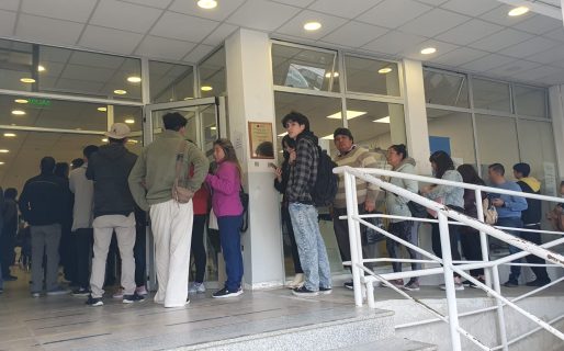 ANSES Comodoro: Hay largas filas y varias horas de espera para hacer trámites