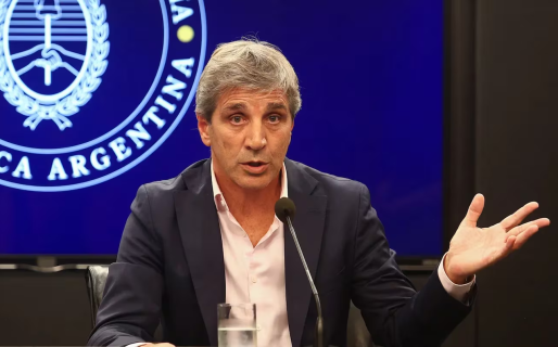 Inflación y PBI: una calificadora de riesgo empeoró las proyecciones de la economía argentina para 2024