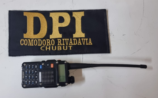 Un hombre quedó detenido al ser descubierto por la Policía cuando robaba haciendo uso de un inhibidor