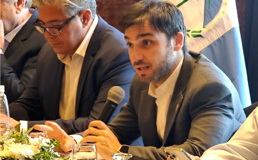 “Un pacto federal tiene que nacer de las provincias, porque es federal, sino es una adhesión a algo”