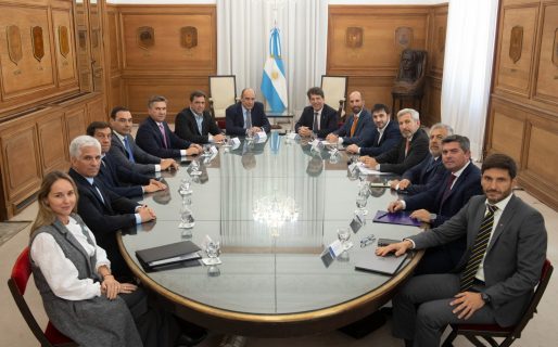 El Gobierno reunió a los gobernadores de JxC en medio de las negociaciones por la ley de Bases y el Pacto de Mayo