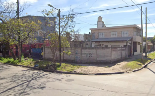 Un policía que trabaja como chofer de una aplicación mató a un delincuente que intentó robarle