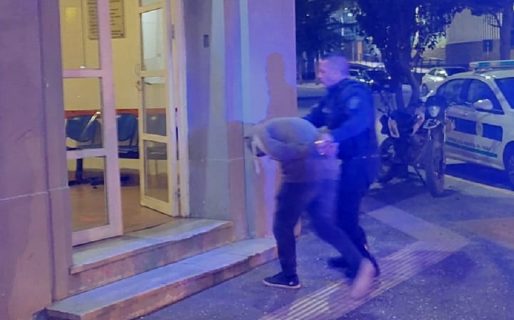 Intentaron robar en un domicilio y quedaron detenidos