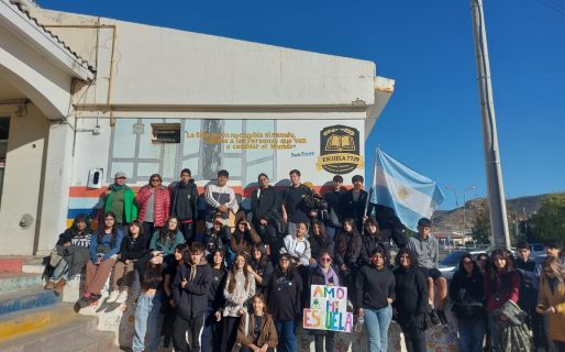 Reclamo de madres y padres de alumnos por condiciones edilicias precarias e inseguridad en Escuela 7729