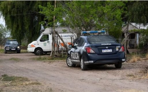 Encontraron el cuerpo de un hombre mientras sus perros se lo estaban comiendo